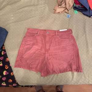 American Eagle Women's Highest Rise Mom Short Denim Jean